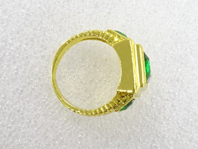  色石　指輪(13号)